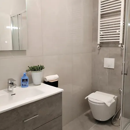 Arcobaleno 2 Bedrooms 102 Venice-mestre * メストレ