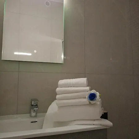アパート Arcobaleno 2 Bedrooms 102 Venice-mestre メストレ