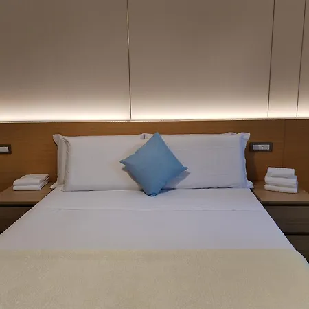 Arcobaleno 2 Bedrooms 102 Venice-mestre * Местре